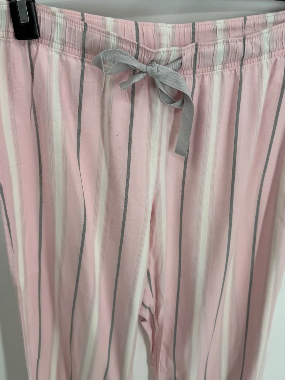 Victoria's Secret Women Flannel Pajama Set Pink Gray Stripe Size M Button Up
